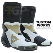 Dainese Axial 2 Air Racing und Straßen Motorradstiefel | Herren | Perlweiß / Magnesium | Custom Works