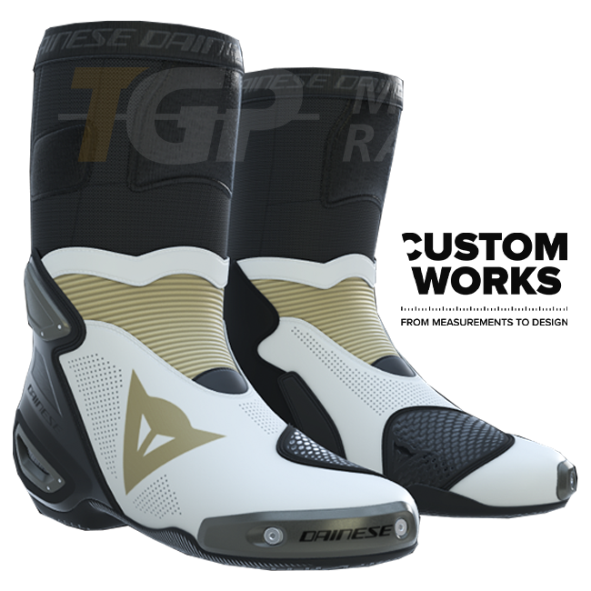 Dainese Axial 2 Air Racing und Straßen Motorradstiefel | Herren | Perlweiß / Magnesium | Custom Works