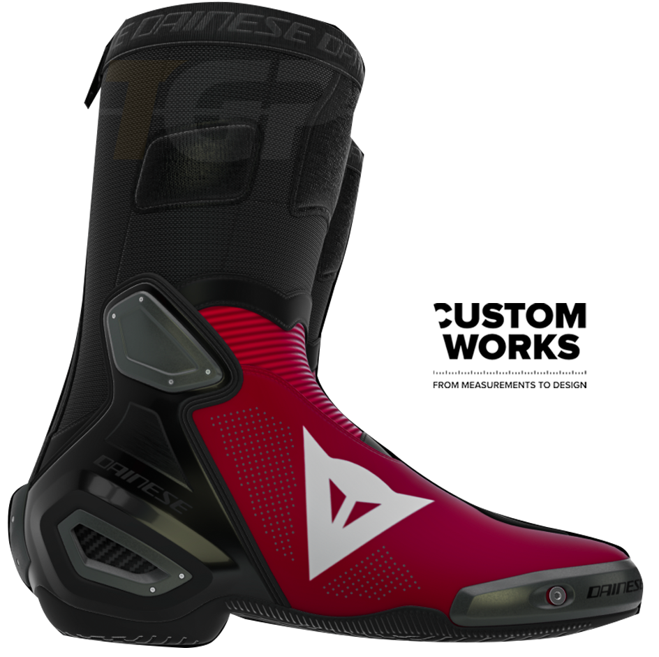 Dainese Axial 2 Air Racing und Straßen Motorradstiefel Nicolò Bulega Replica 2026 | Herren | Dainese Rot / Weiß | Custom Works