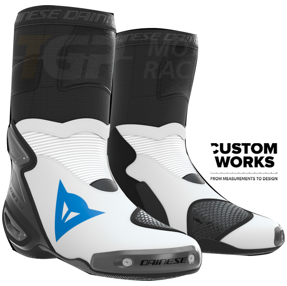 Dainese Axial 2 Racing und Straßen Motorradstiefel | Herren | Weiß / Himmelblau | Custom Works