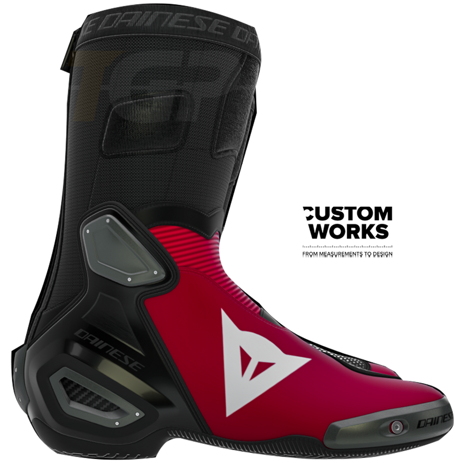 Dainese Axial 2 Racing und Straßen Motorradstiefel Nicolò Bulega Replica 2026 | Herren | Dainese Rot / Weiß | Custom Works