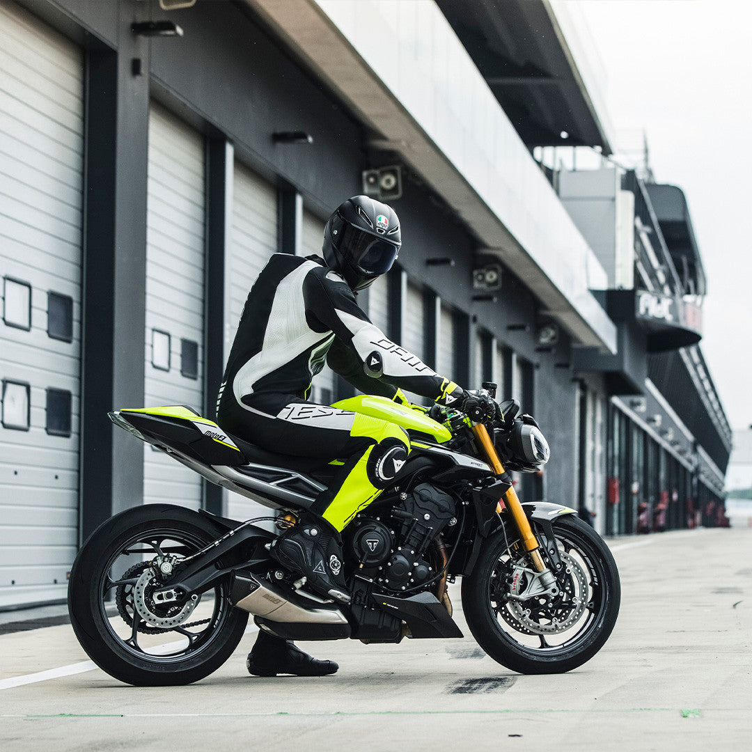 Dainese Audax D-ZIP Einteiler Lederkombi – Perforierter Rennanzug | Herren | Schwarz/Neon Gelb