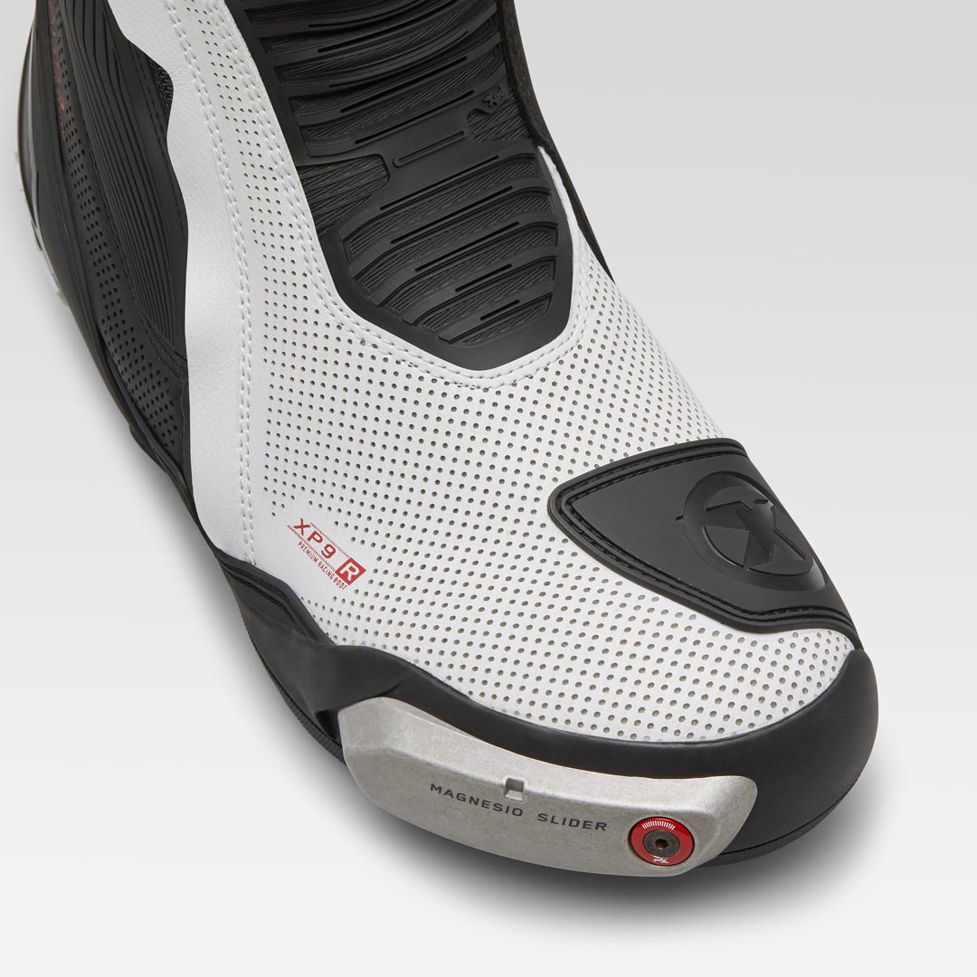 XPD XP9-R AIR perforierter Racing und Straßen Motorradstiefel | Herren | Weiß/Schwarz