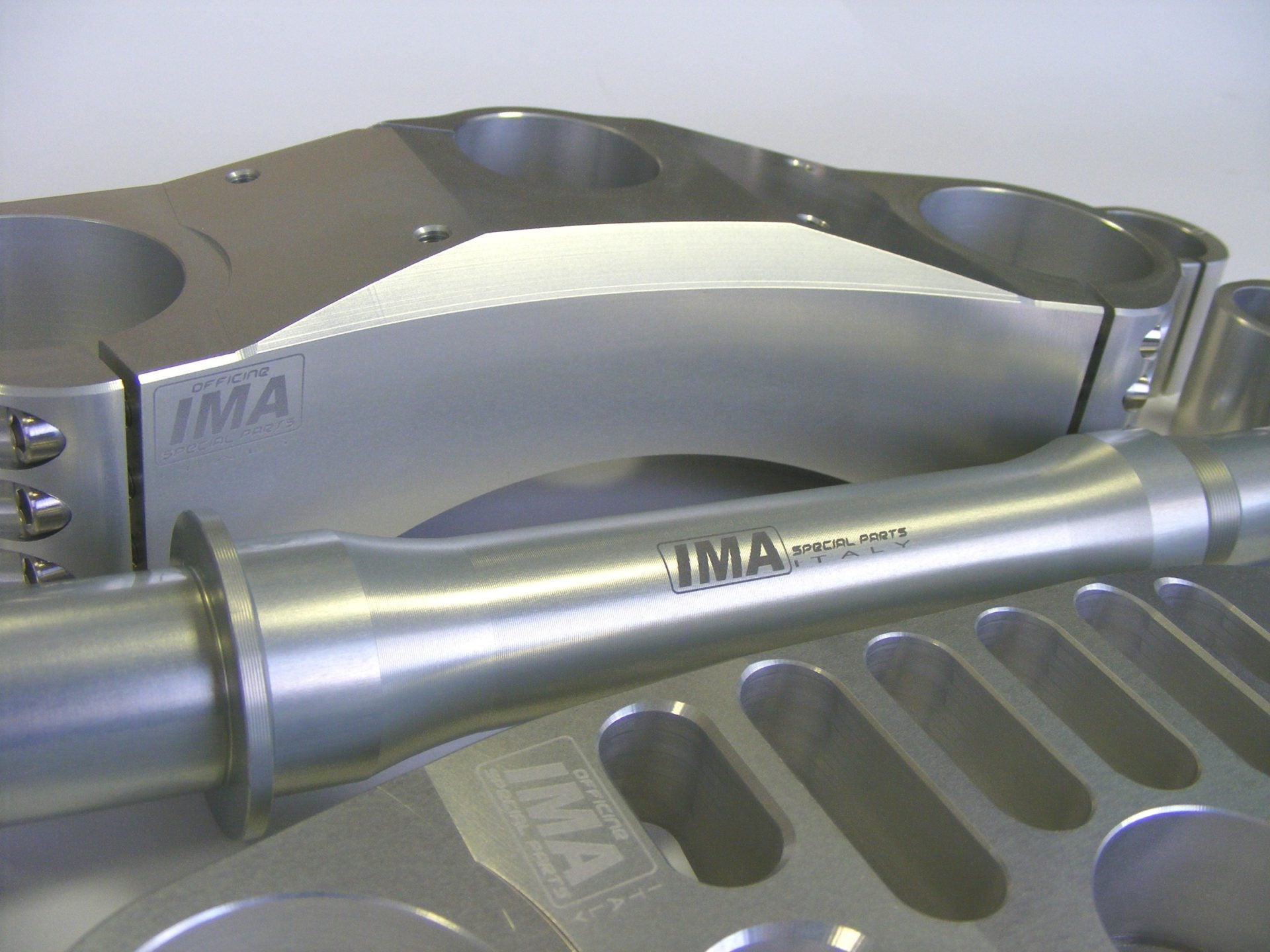 Ima Special Parts Racing Gabelbrücke Aprilia RSV4/RR/RF/1100 Factory (15-20)
