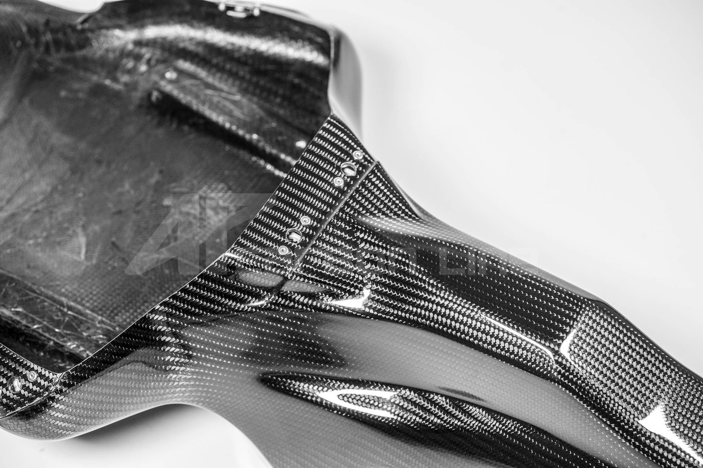 Heckverkleidung 200g AP Carbon Line Yamaha YZF-R1/M RN65 (20-26)