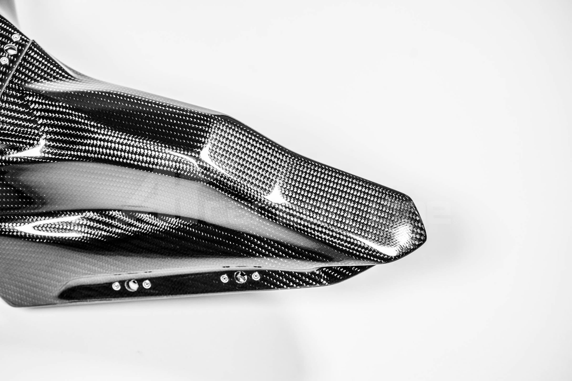 Heckverkleidung 200g AP Carbon Line Yamaha YZF-R1/M RN65 (20-25)