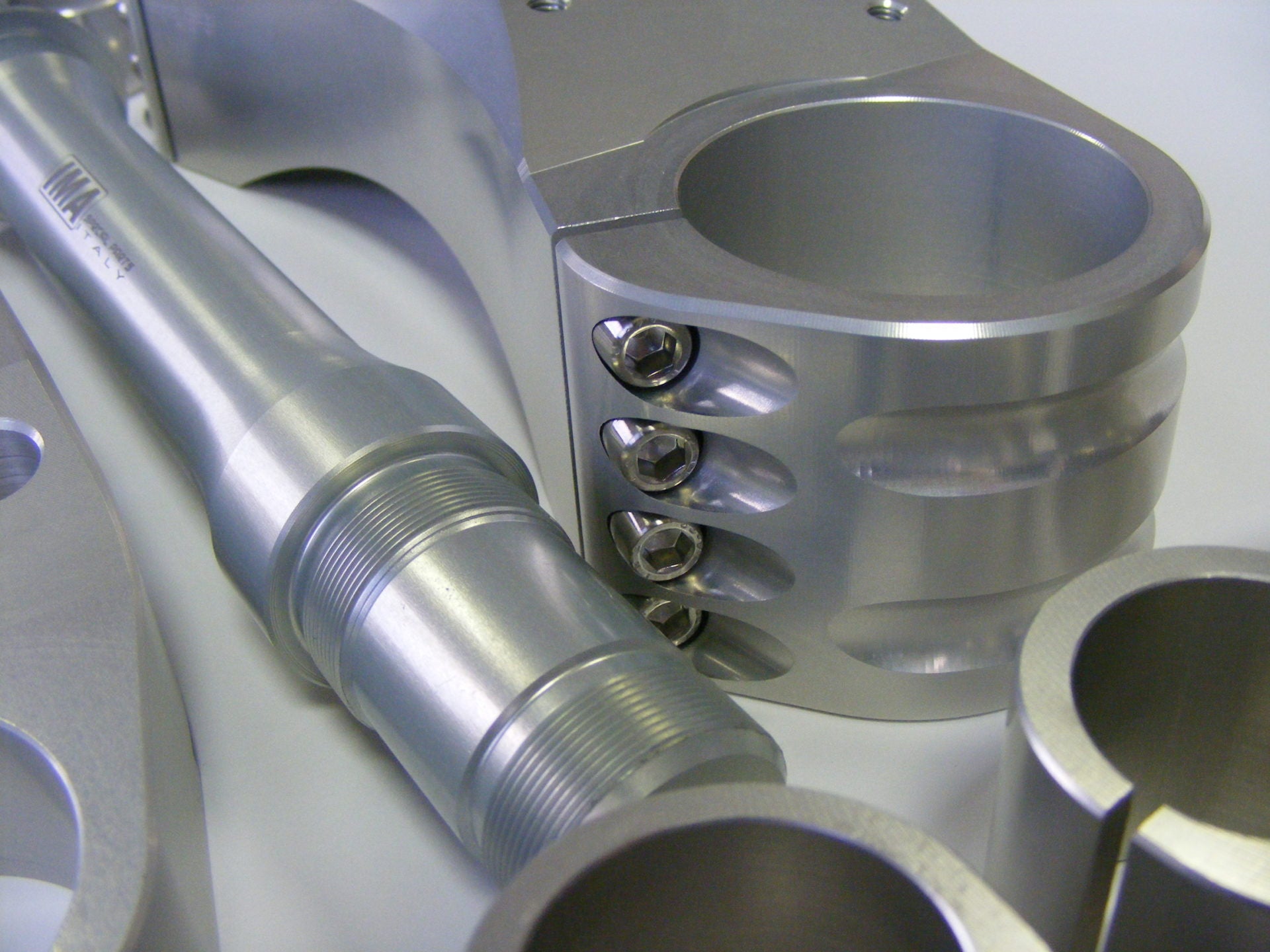 Ima Special Parts Racing Gabelbrücke Aprilia RSV4/RR/1100 Factory (21-26)