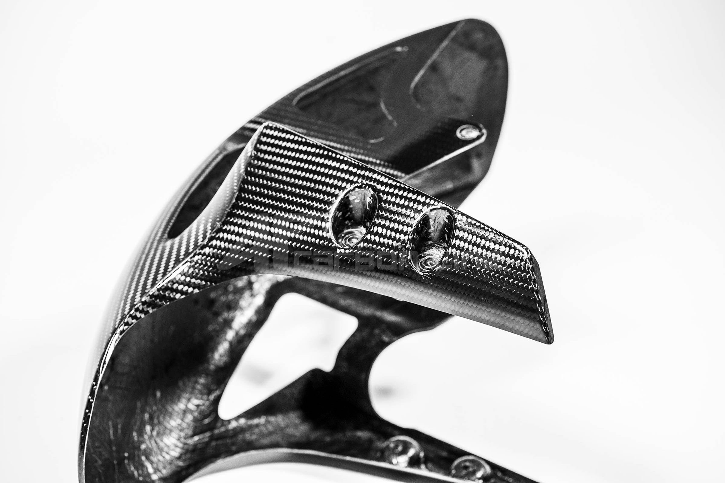 Vorderer Kotflügel 200g AP Carbon Line Yamaha YZF-R1/M  RN32, RN49 und RN65 (15-25)