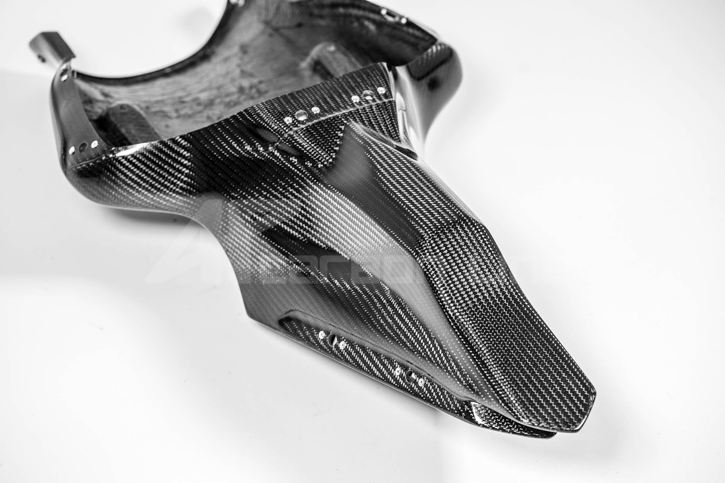 Heckverkleidung 200g AP Carbon Line Yamaha YZF-R1/M RN65 (20-25)