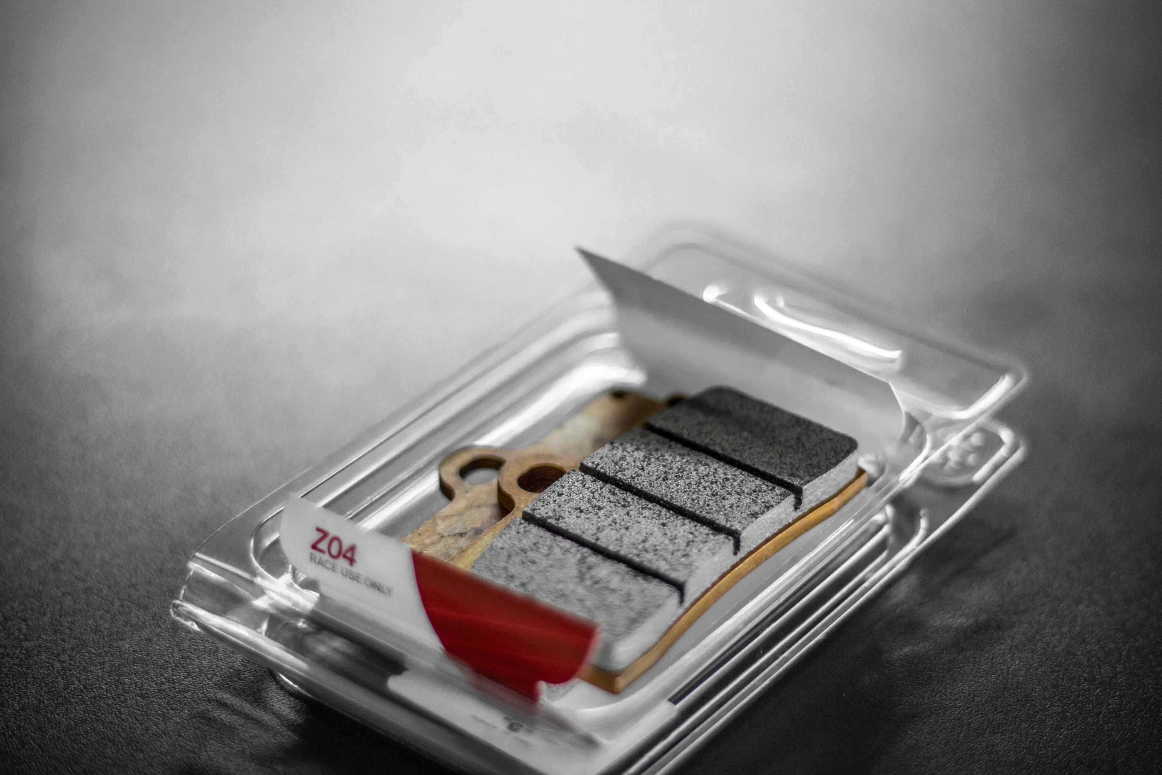 Brembo Z04 Racing-Bremsbeläge Yamaha YZF-R6 (03-26) 107A48653