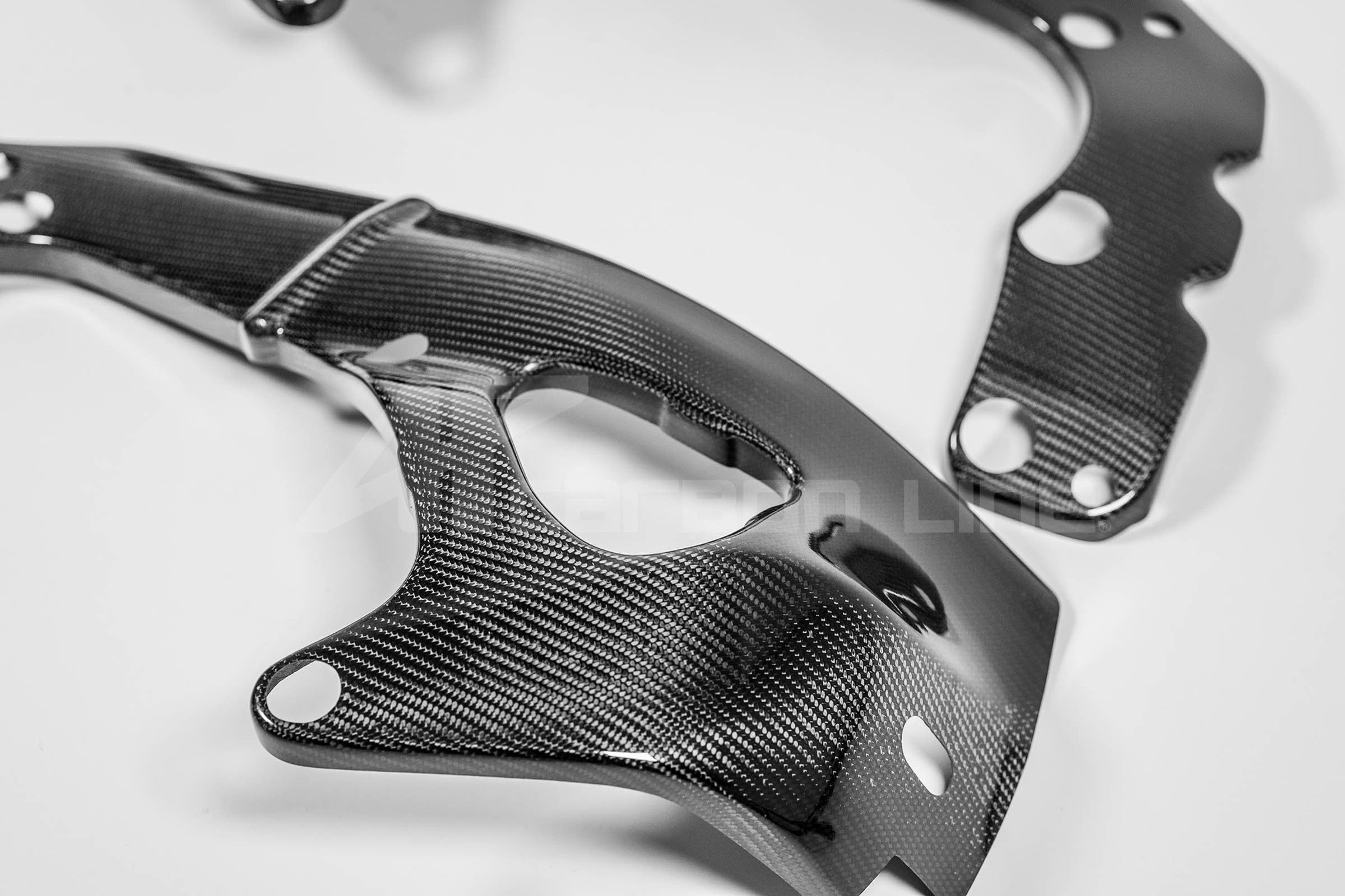 Rahmenabdeckungen 200g AP Carbon Line Honda CBR 1000 RR-R SC82 (20-26)